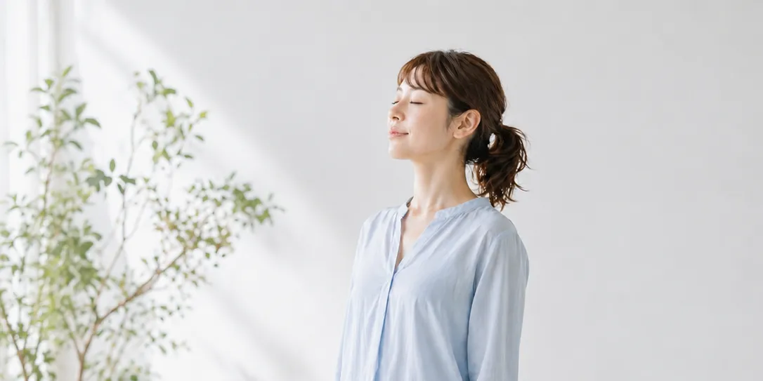 左右の体重バランスが整い、母音と声の芯が安定していくイメージ